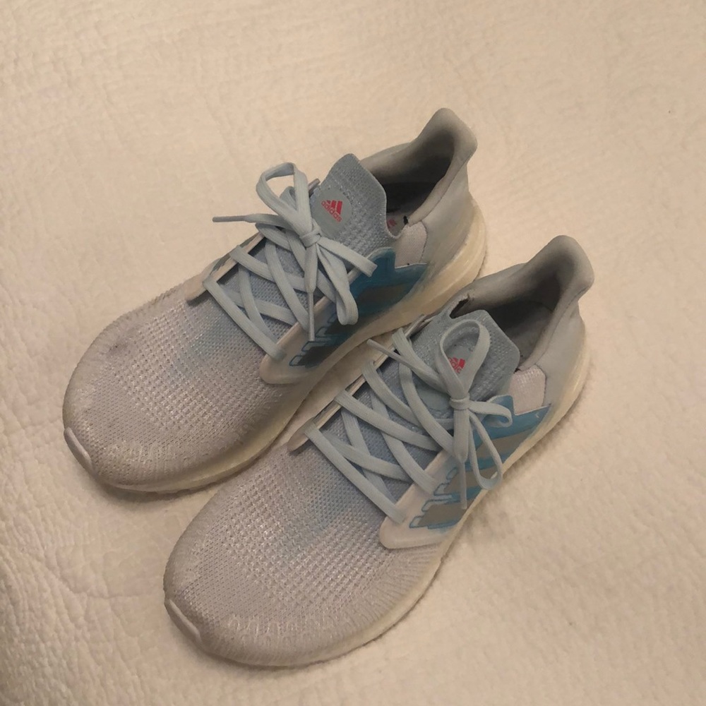 Adidas Ultra Boost women’s 9